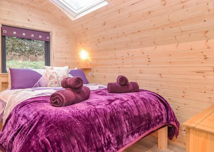 Lovies Place - Crossgate Luxury Glamping 度假居 彭里斯